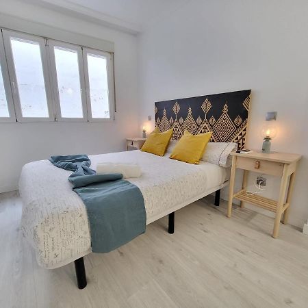 La Vivienda De Pedro Zerolo Apartment Madrid Luaran gambar