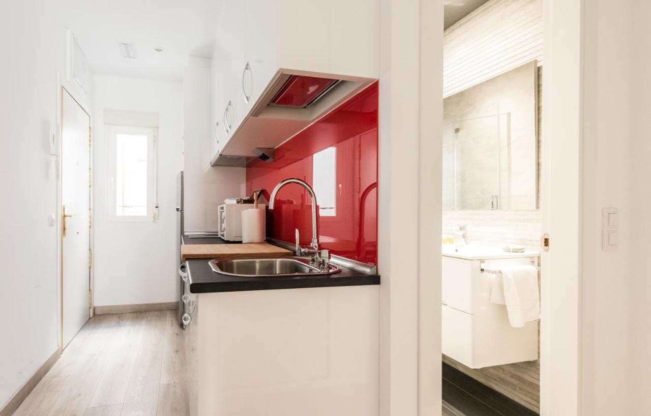 La Vivienda De Pedro Zerolo Apartment Madrid Luaran gambar