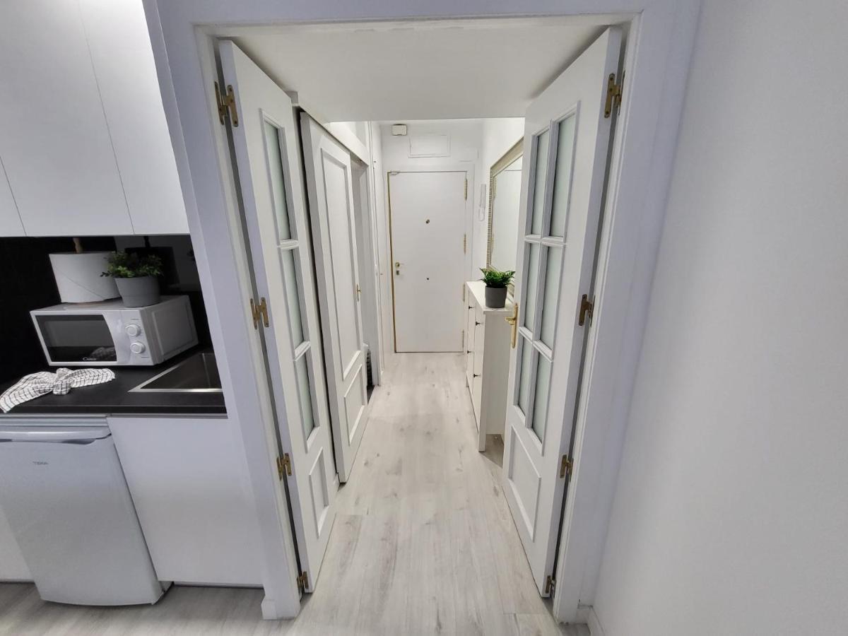 La Vivienda De Pedro Zerolo Apartment Madrid Luaran gambar