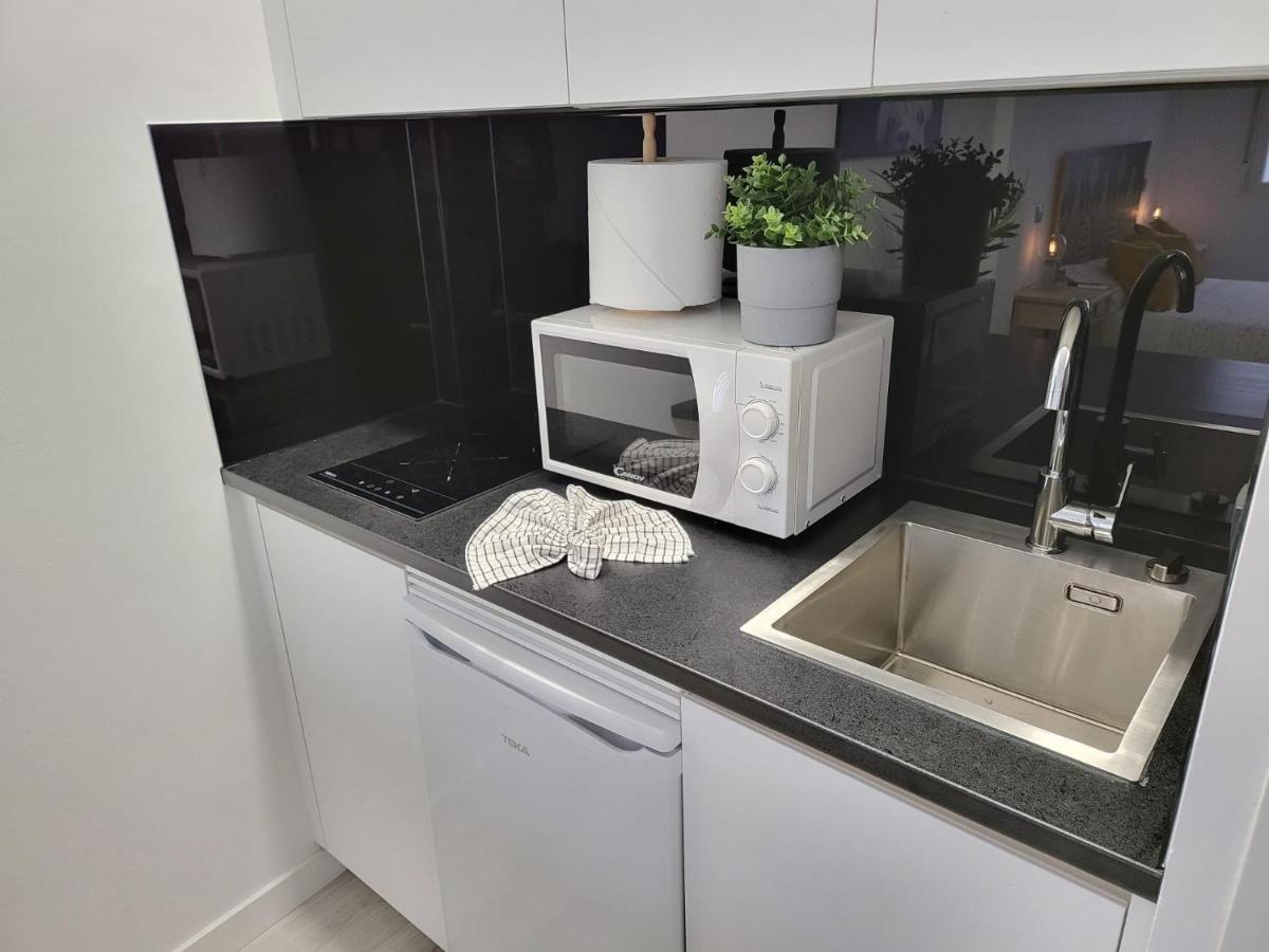 La Vivienda De Pedro Zerolo Apartment Madrid Luaran gambar